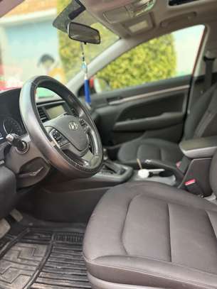 Hyundai elantra 2017 image 12