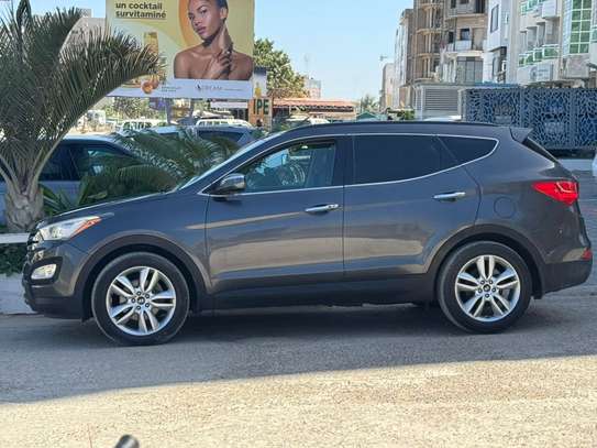 Hyundai SANTAFE image 3