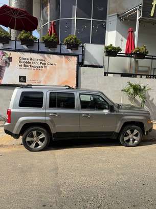 JEEP PATRIOT image 2