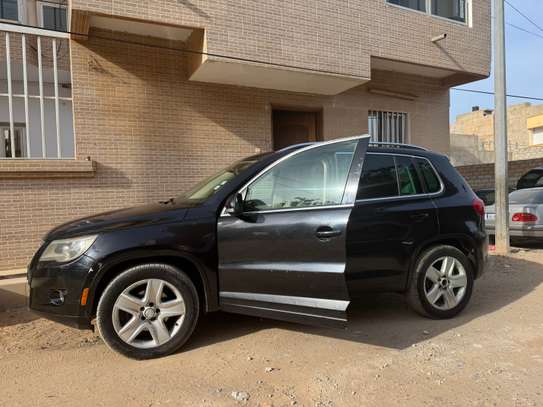 volkswagen tiguan image 2