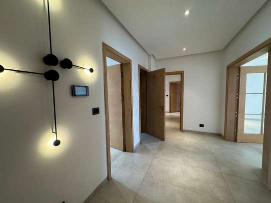 Appartement à louer corniche Ouakan 3 chambres image 3