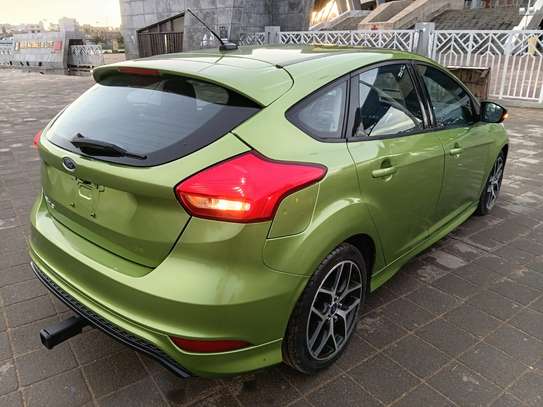 Ford Focus 2018 image 14