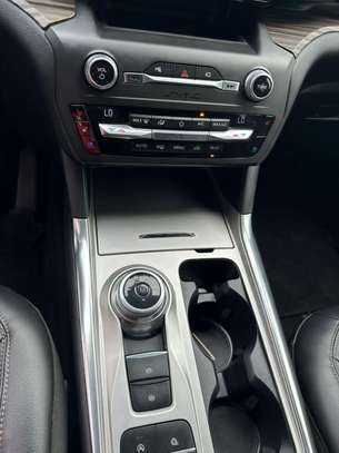 FORD EXPLORER 2020 image 5
