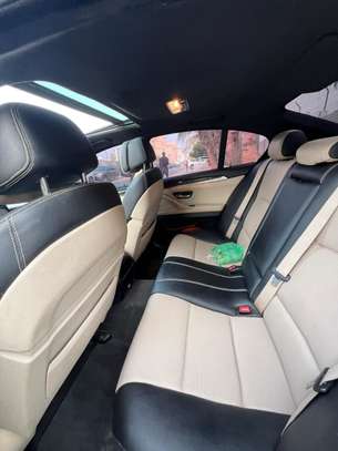 BMW SERIE 5 2012 image 4