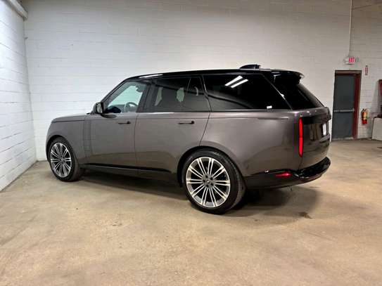 Range Rover P400 SE AWD 2025 image 4