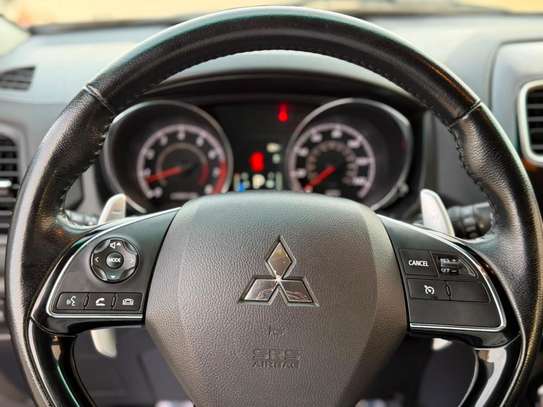 Mitsubishi Outlander sel 2016 image 10