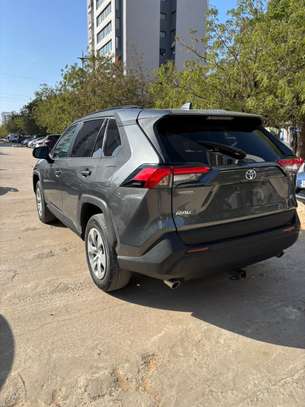 2022 / TOYOTA RAV4 VENANT XL image 1