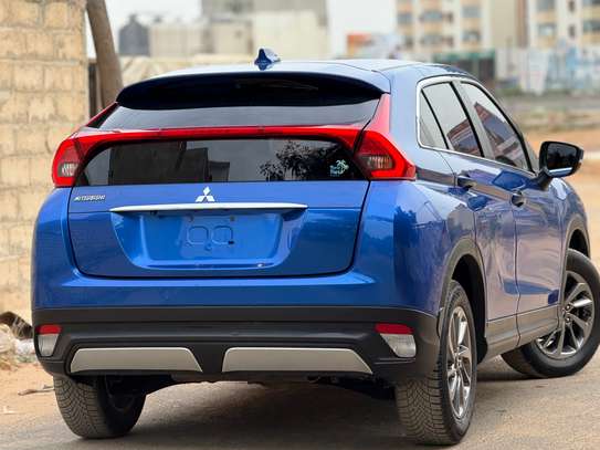 Mitsubishi Éclipse Cross image 5