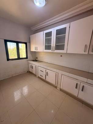 🏡 Appartement 5 Chambres à Louer – Thiès image 6