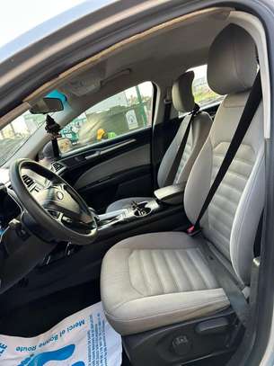 Ford fusion se image 8