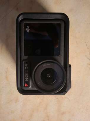 Dji Osmo Action 4 Combo image 7