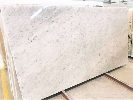 MARBRE & GRANITE PRESTIGIEUX À DAKAR image 3