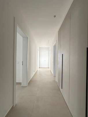 Appartement F5 à louer Almadie route de King watts image 6