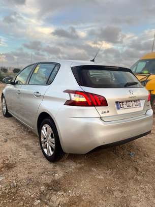 Peugeot 308 T9 diesel 2017 image 2
