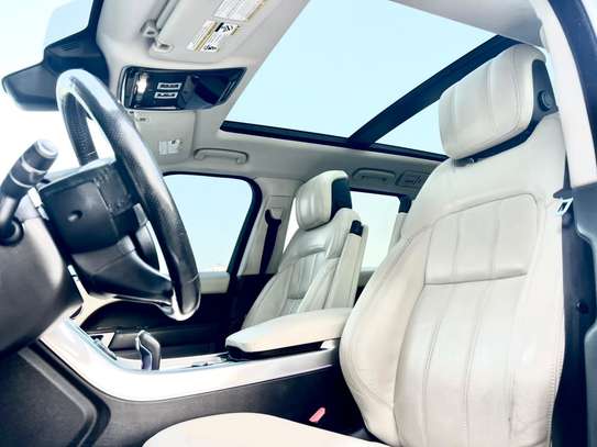 Ranger Rover sport  2018 image 8