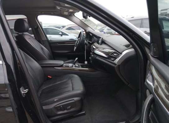 BMW X5 sous douane image 4