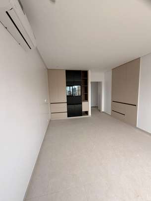Superbe appartement de type F4 à louer image 6