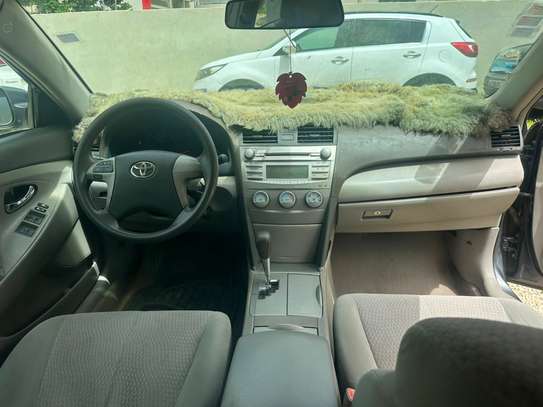 Toyota camry 2012 image 4