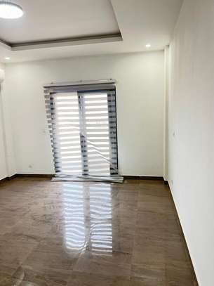 Appartement F4 à Louer - Cité Keur Gorgui image 5