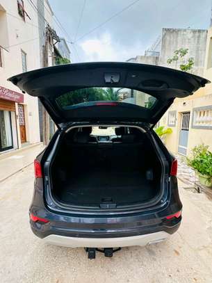 Hyundai santafe sport 2018 image 13