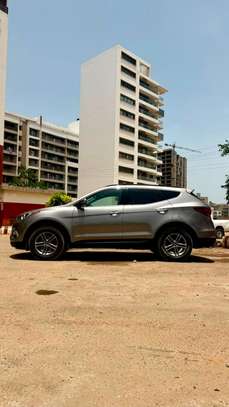 Location Hyundai Santafé Sport image 8