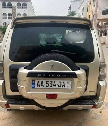 Mitsubishi Pajero 2014 image 7