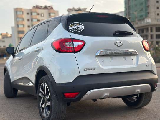 Renault Qm3 2017 image 10
