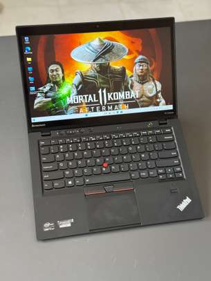 Lenovo x1 Carbon i7 tactile image 2
