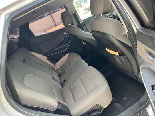 Hyundai Santa Fe 2015 image 2