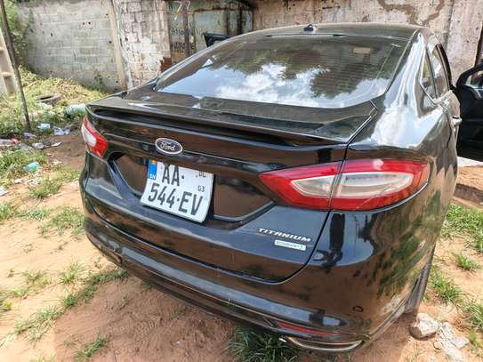 Ford fusion Titanium image 5