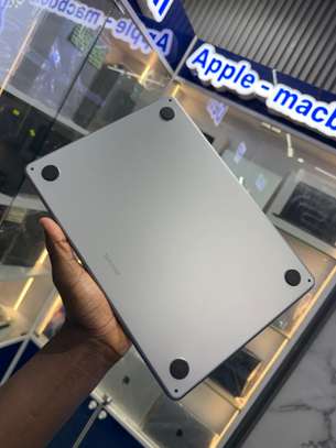 MacBook Air M2 2022 Ram 16Go SSD 512Go image 4