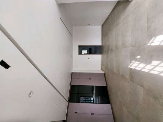 Très belle villa avec piscine et jardin image 15