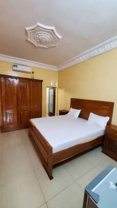 Chambres Meublées à louer à Thies image 10