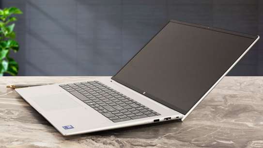 Hp Probook 460 G11 Ultra 7 512Go /16Go AZERTY image 4
