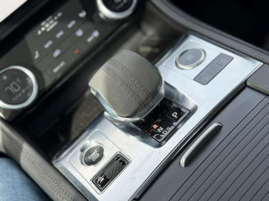 JAGUAR F-PACE 2022 image 13
