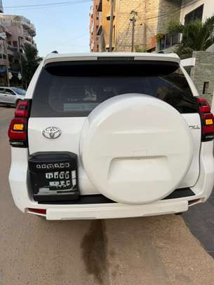 Location Toyota PRADO TX image 4