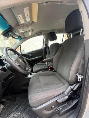 Chevrolet trax image 8