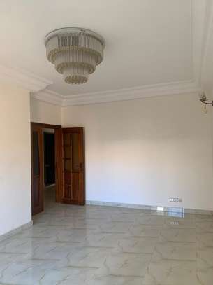 Appartement F4 a Yoff Onomo image 15