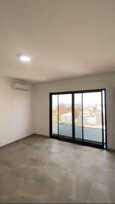 Chambre meublée dans un appartement meublé image 10