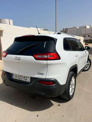 Jeep Cherokee latitude image 1