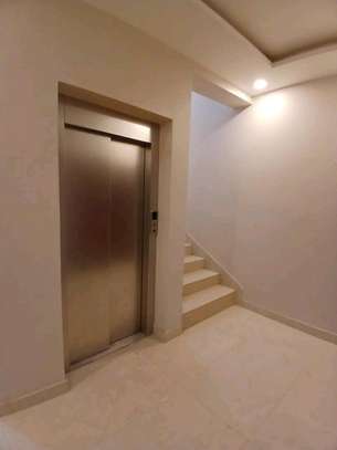 Appartement avec piscine commune et salle de sport image 2