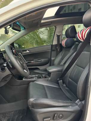 Kia sportage image 6