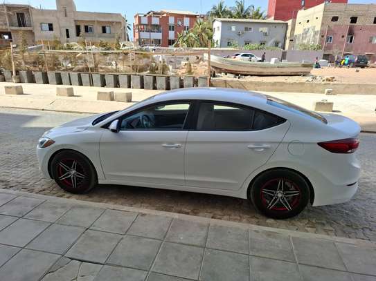 Hyundai elantra  2017 image 10