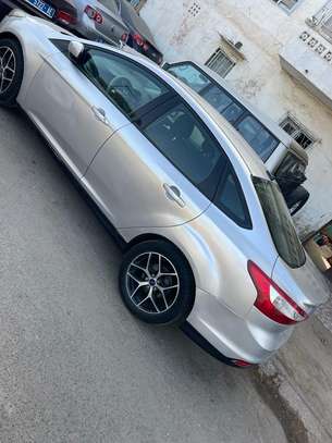 FORD FOCUS 2013 image 2