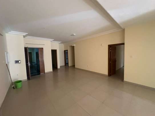 APPARTEMENT F5 À LOUER VIRAGE image 6