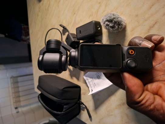 DJI Osmo Pocket 3 Creator Combo image 14