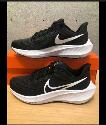 Chaussure sport Nike image 7