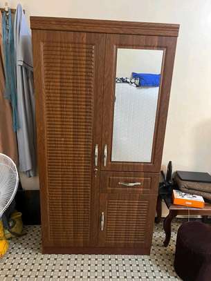 Armoire et coiffeuse image 6