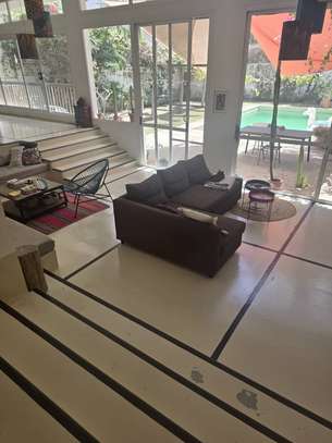 Belle villa à louer aux Almadies image 8