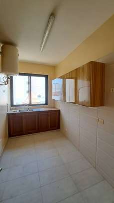2 CHAMBRES A LOUER VIRAGE YOFF AEROPORT image 12